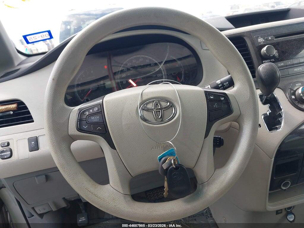 5TDKK3DC8ES482584 2014 TOYOTA SIENNA photo no. 11