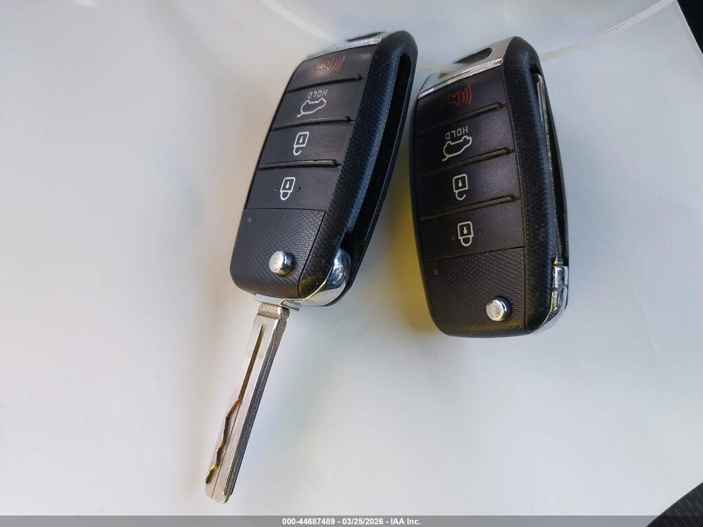 KNDPMCAC6K7550214 2019 KIA SPORTAGE photo no. 11