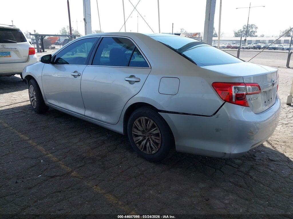 4T4BF1FK7ER435153 2014 TOYOTA CAMRY photo no. 3