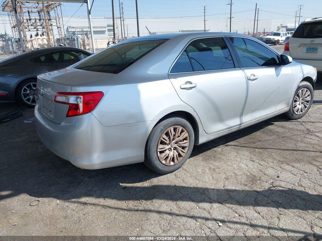 4T4BF1FK7ER435153 2014 TOYOTA CAMRY photo no. 4