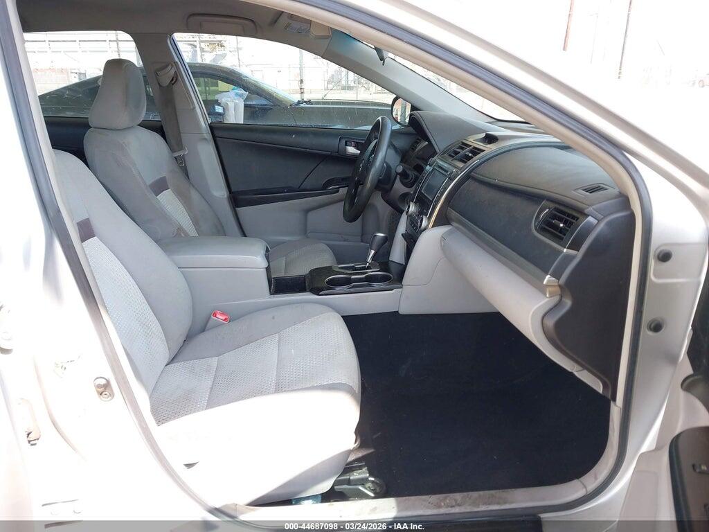 4T4BF1FK7ER435153 2014 TOYOTA CAMRY photo no. 5
