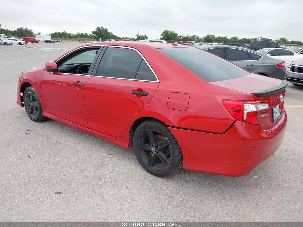 4T1BF1FK5EU806630 2014 TOYOTA CAMRY photo no. 3