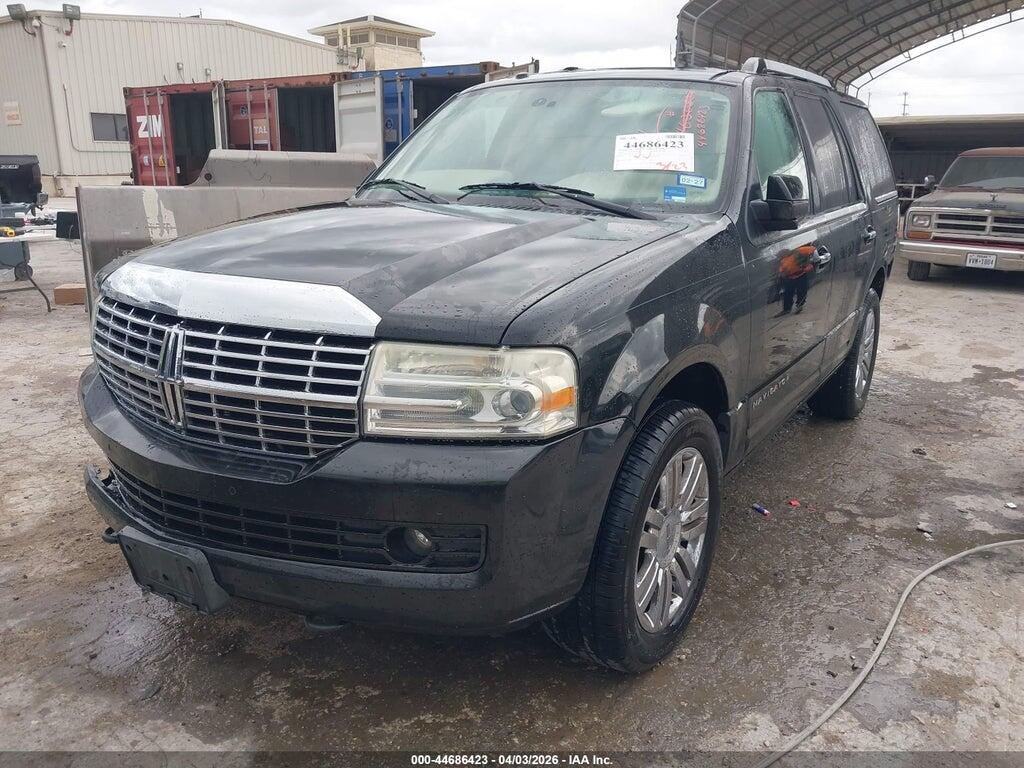 5LMJJ2H5XAEJ11049 2010 LINCOLN NAVIGATOR photo no. 2