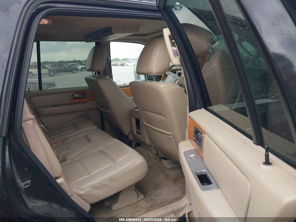 5LMJJ2H5XAEJ11049 2010 LINCOLN NAVIGATOR photo no. 8