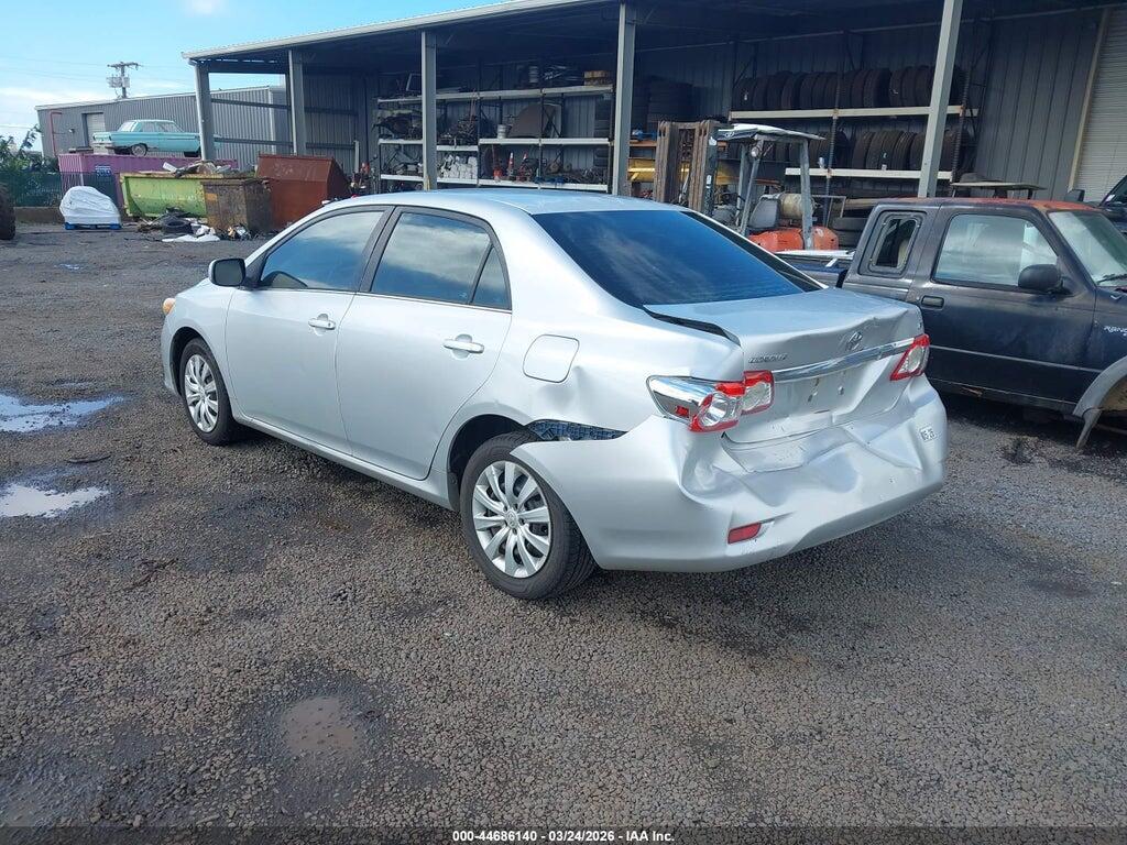 2T1BU4EE6DC962193 2013 TOYOTA COROLLA photo no. 3
