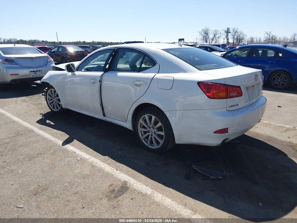 JTHCK262X72019664 2007 LEXUS IS 250 photo no. 3