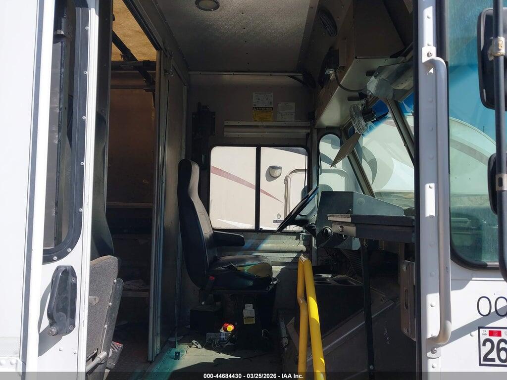1F66F5KY3H0A12988 2017 FORD F-59 COMMERCIAL STRIPPED photo no. 7