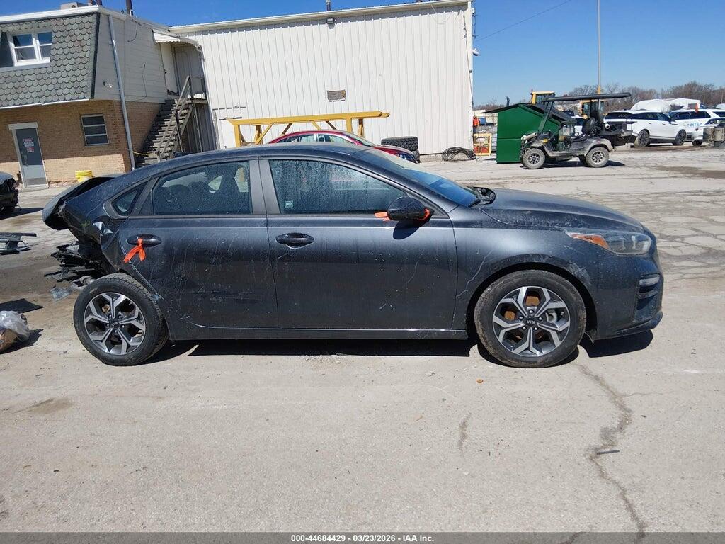3KPF24AD1KE059405 2019 KIA FORTE photo no. 12