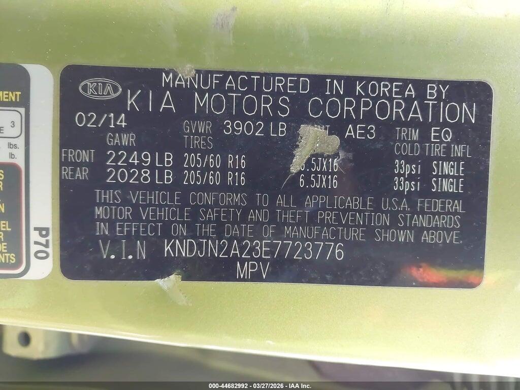 KNDJN2A23E7723776 2014 KIA SOUL photo no. 9