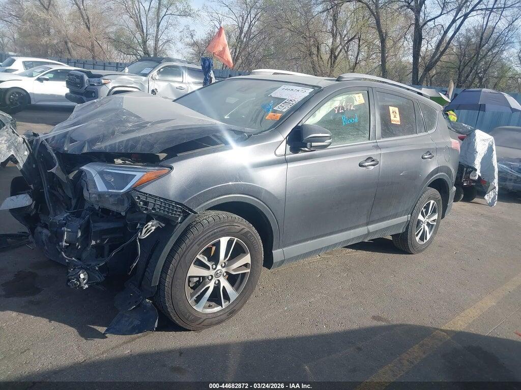 JTMRFREV2JJ252780 2018 TOYOTA RAV4 photo no. 2
