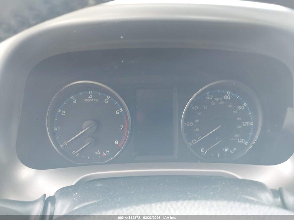 JTMRFREV2JJ252780 2018 TOYOTA RAV4 photo no. 7