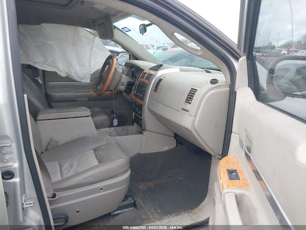1A8HX58P17F531818 2007 CHRYSLER ASPEN photo no. 5