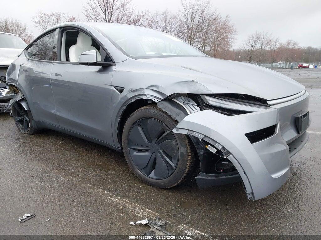 7SAYGDEE6TA466807 2026 TESLA MODEL Y photo no. 1