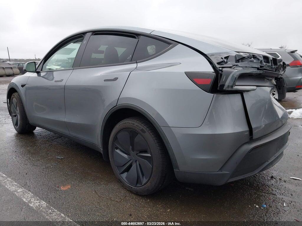7SAYGDEE6TA466807 2026 TESLA MODEL Y photo no. 3