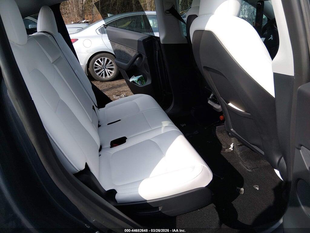 7SAYGAEE9PF844481 2023 TESLA MODEL Y photo no. 8