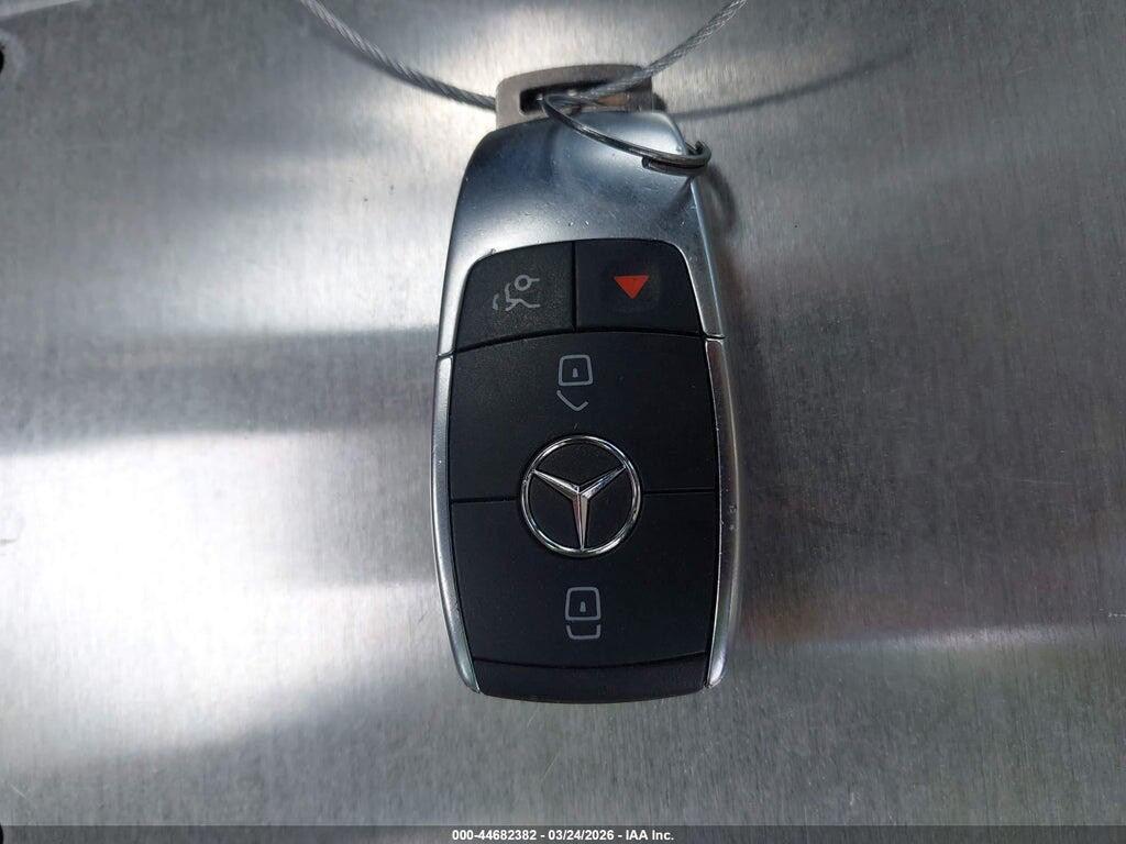 W1KWF8DB2MR612114 2021 MERCEDES-BENZ C 300 photo no. 11