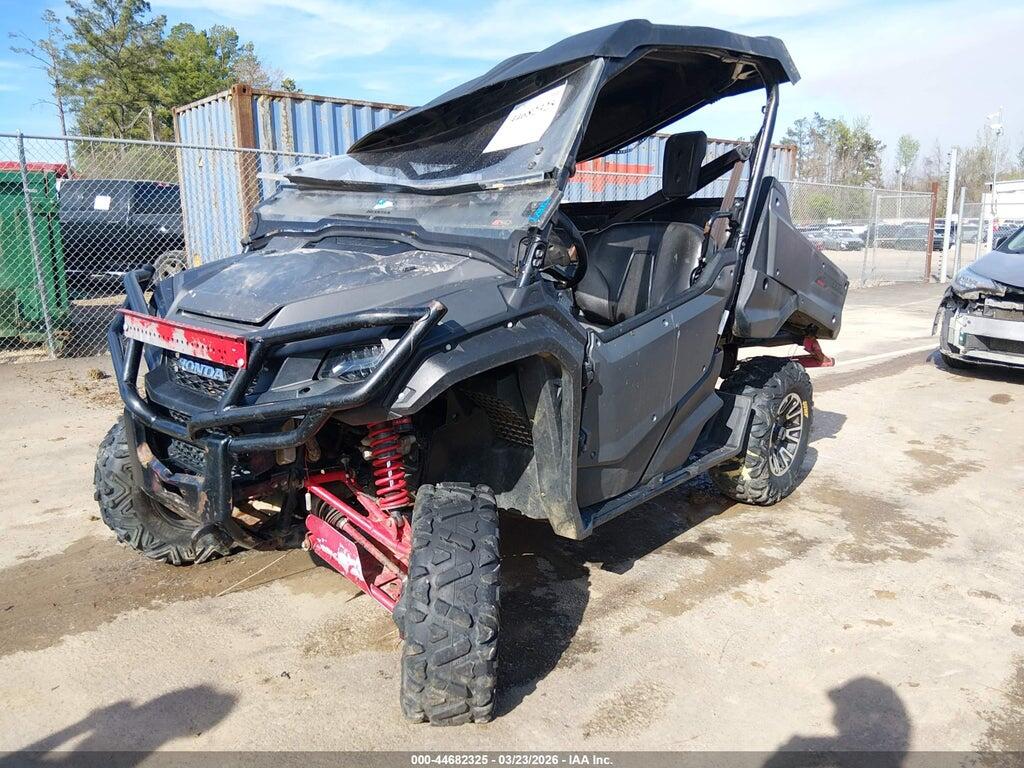 1HFVE04X2J4201607 2018 HONDA SXS1000 photo no. 2