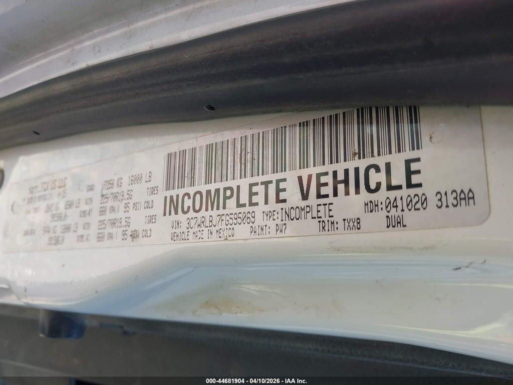 3C7WRLBJ7FG595069 2015 RAM 4500 CHASSIS photo no. 9