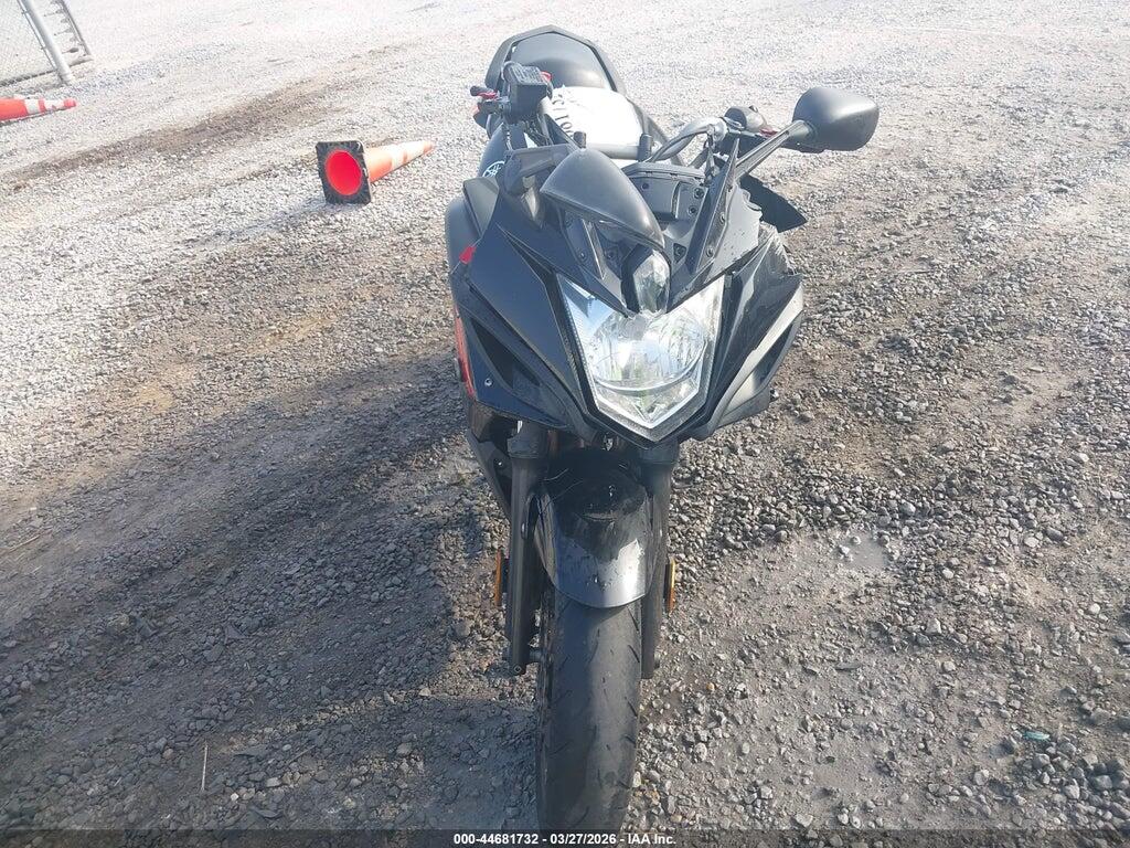 JYARJ18Y7CA002200 2012 YAMAHA FZ6 photo no. 5