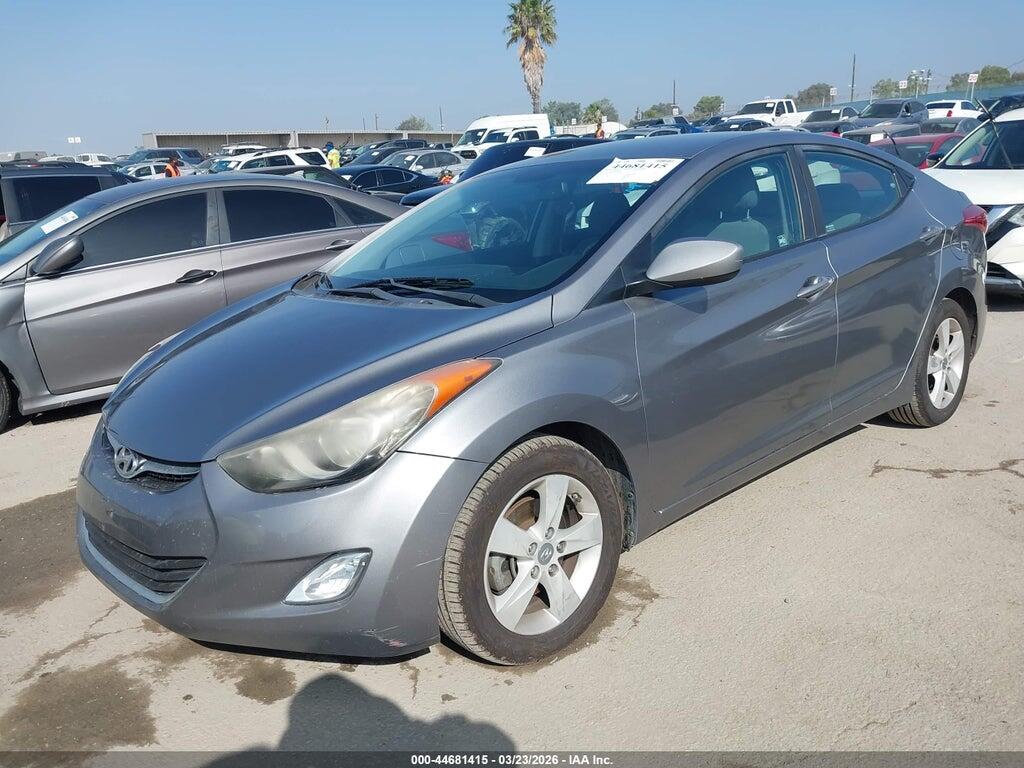 KMHDH4AE2DU572256 2013 HYUNDAI ELANTRA photo no. 2
