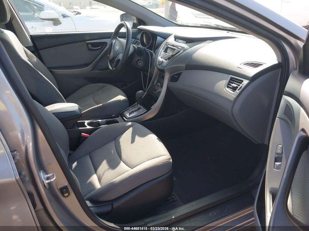 KMHDH4AE2DU572256 2013 HYUNDAI ELANTRA photo no. 5