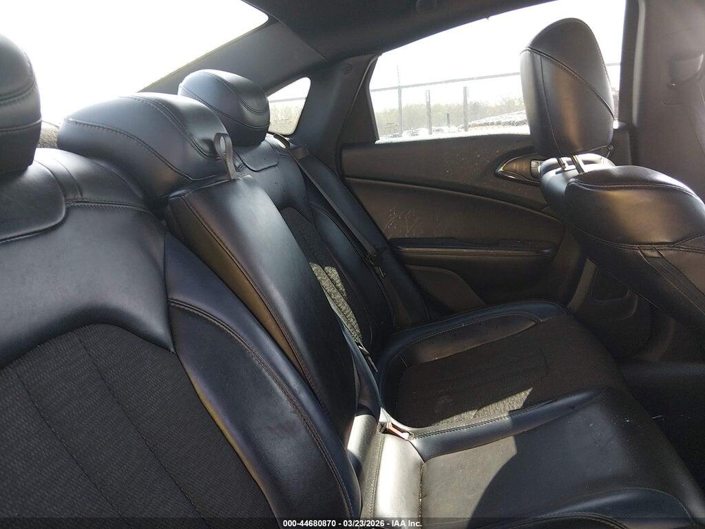 1C3CCCBB6FN696481 2015 CHRYSLER 200 photo no. 8