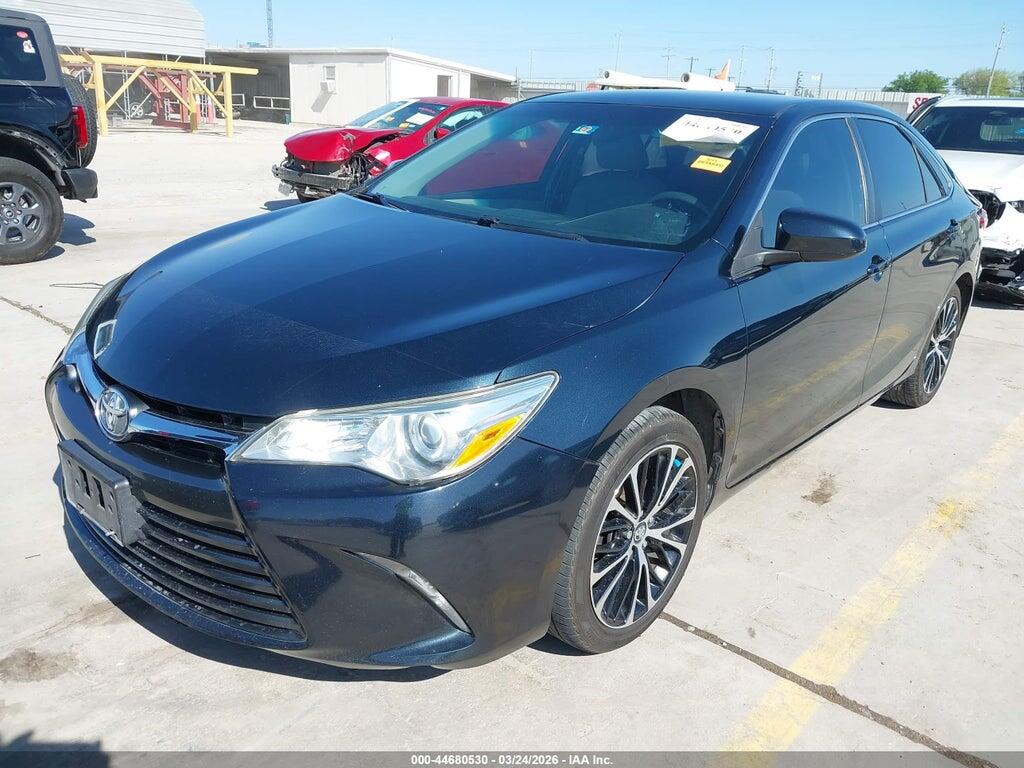 4T1BF1FK5HU311364 2017 TOYOTA CAMRY photo no. 2