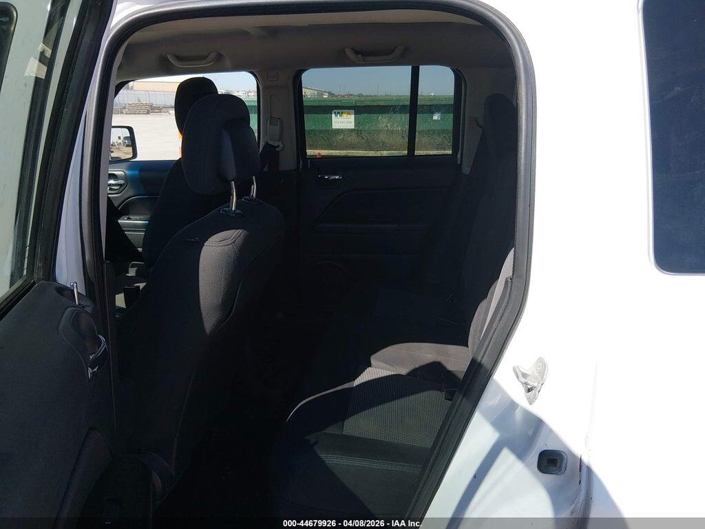 1C4NJPFA7ED617925 2014 JEEP PATRIOT photo no. 8