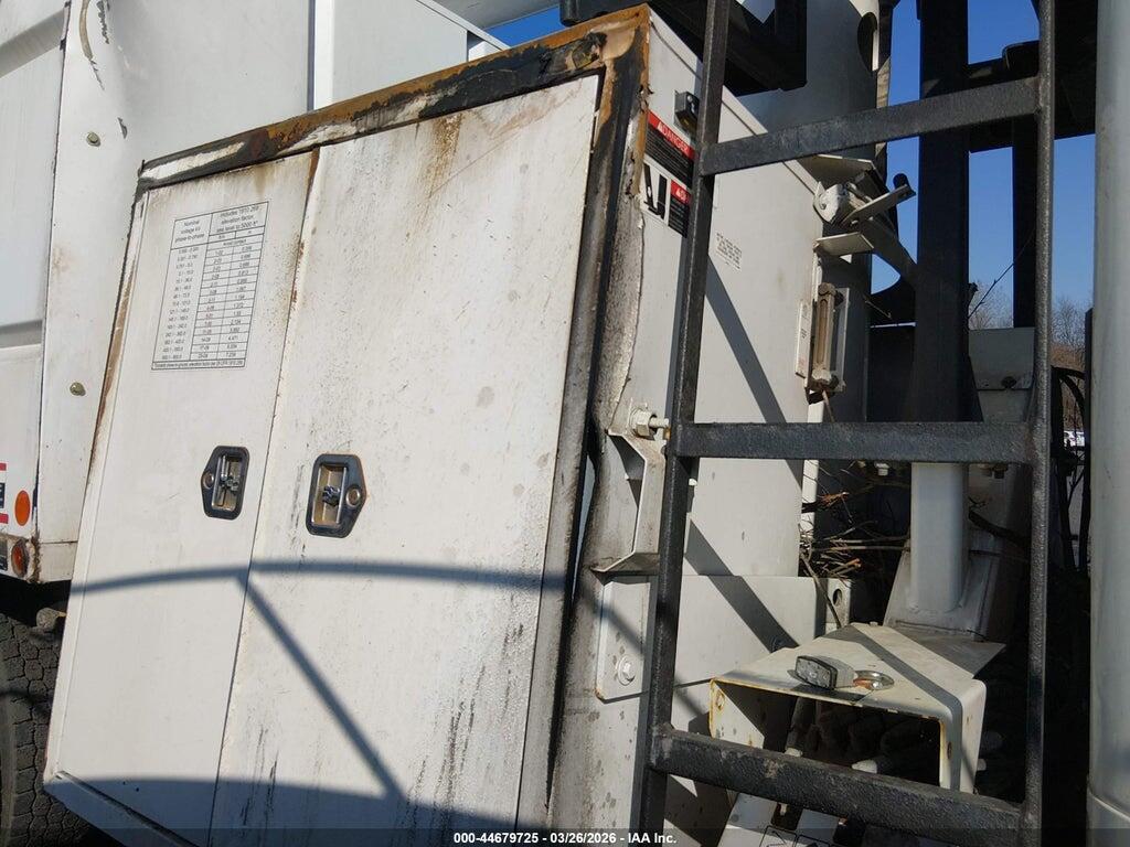 1FVACWFD9SHVV4350 2025 FREIGHTLINER M2 106 photo no. 8