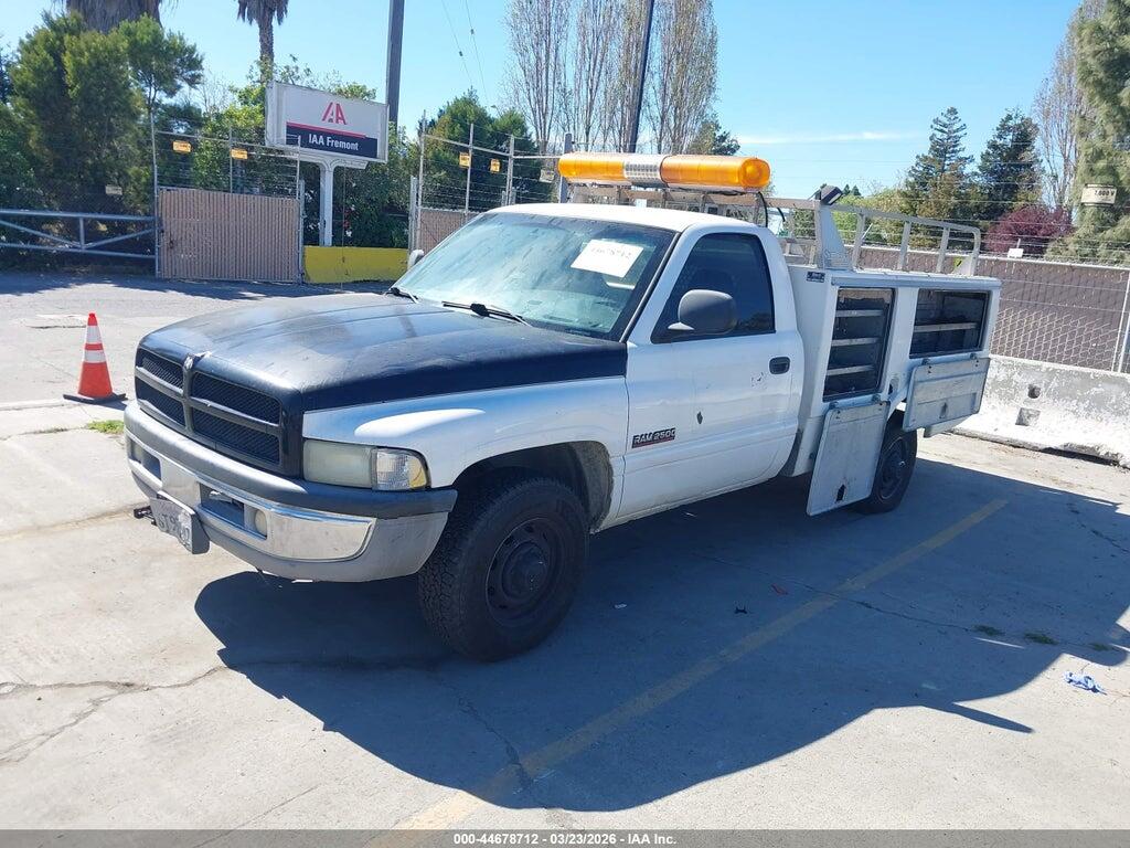 3B6KC26672M215791 2002 DODGE RAM 2500 photo no. 2