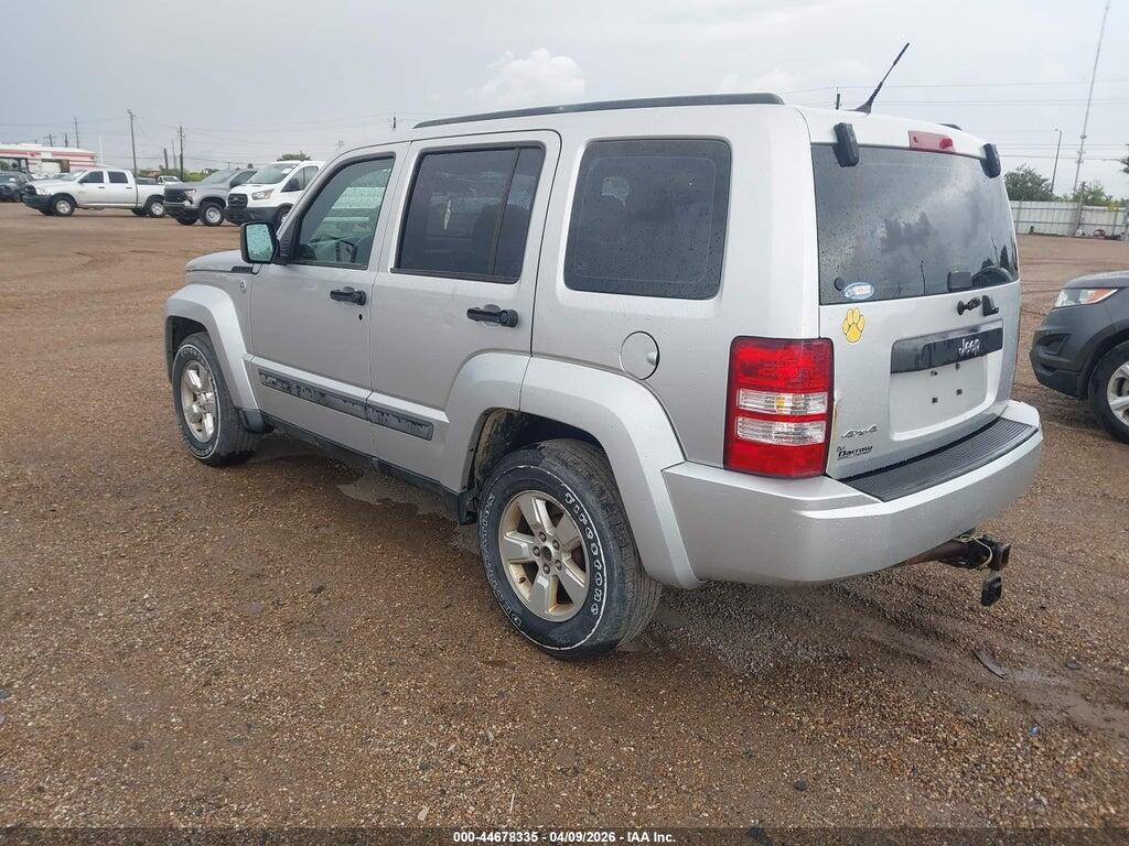 1C4PJMAK7CW105865 2012 JEEP LIBERTY photo no. 3
