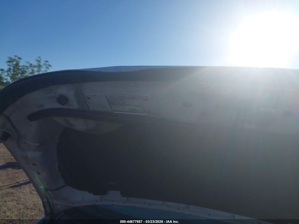 2FMDK4JC3BBA90995 2011 FORD EDGE photo no. 12