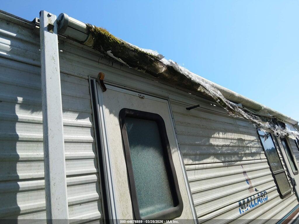 1EF1M2629V4071479 1997 FLEETWOOD MALLARD 26M photo no. 12