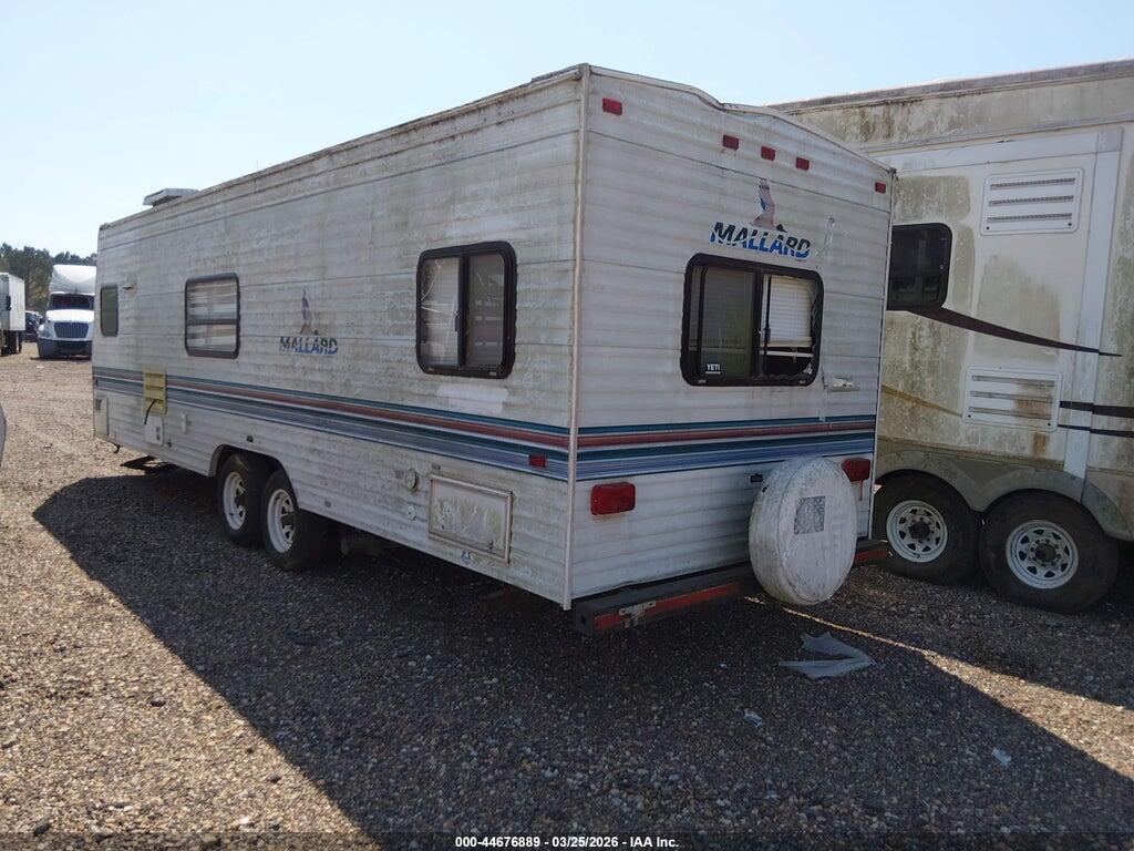 1EF1M2629V4071479 1997 FLEETWOOD MALLARD 26M photo no. 3