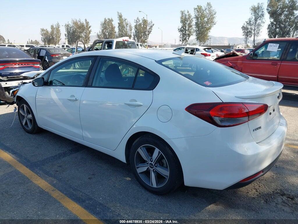 3KPFL4A79JE219567 2018 KIA FORTE photo no. 3