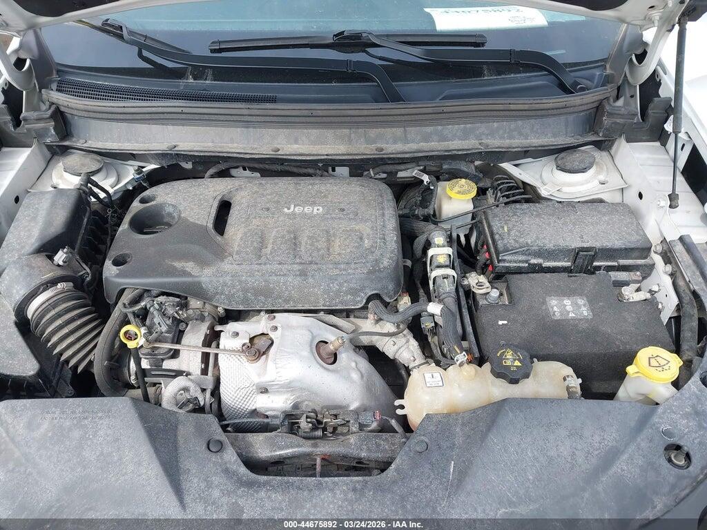 1C4PJMDN4KD295060 2019 JEEP CHEROKEE photo no. 10