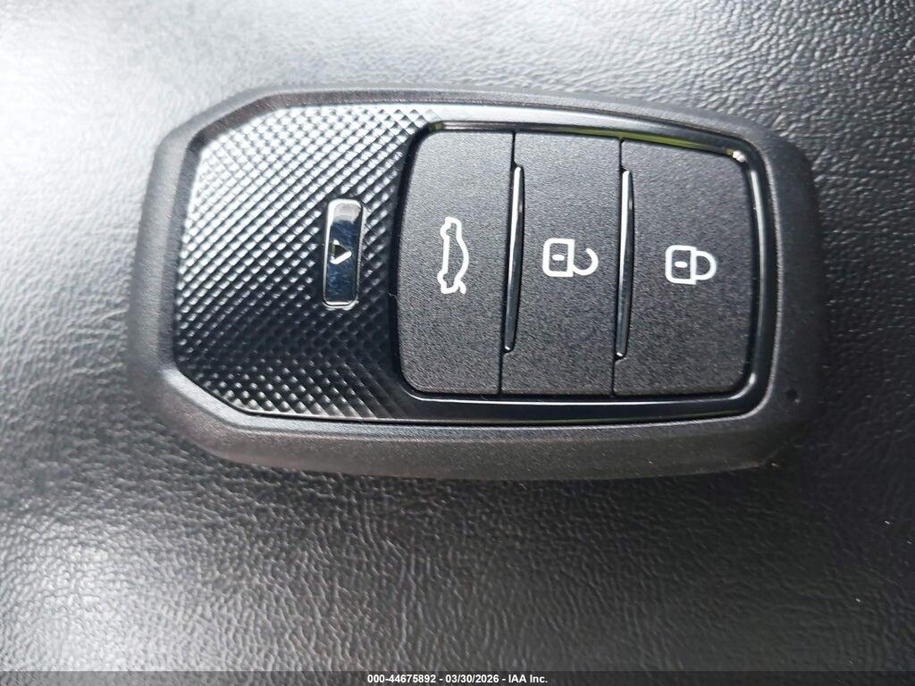 1C4PJMDN4KD295060 2019 JEEP CHEROKEE photo no. 11
