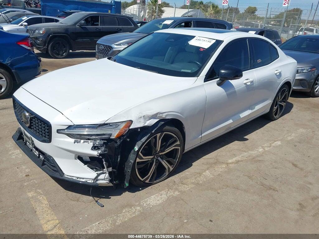 7JRL12TL9RG293995 2024 VOLVO S60 photo no. 2