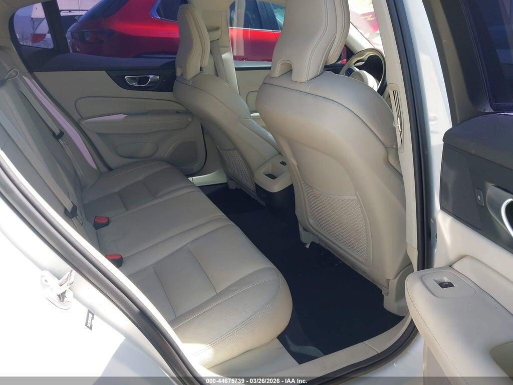 7JRL12TL9RG293995 2024 VOLVO S60 photo no. 8