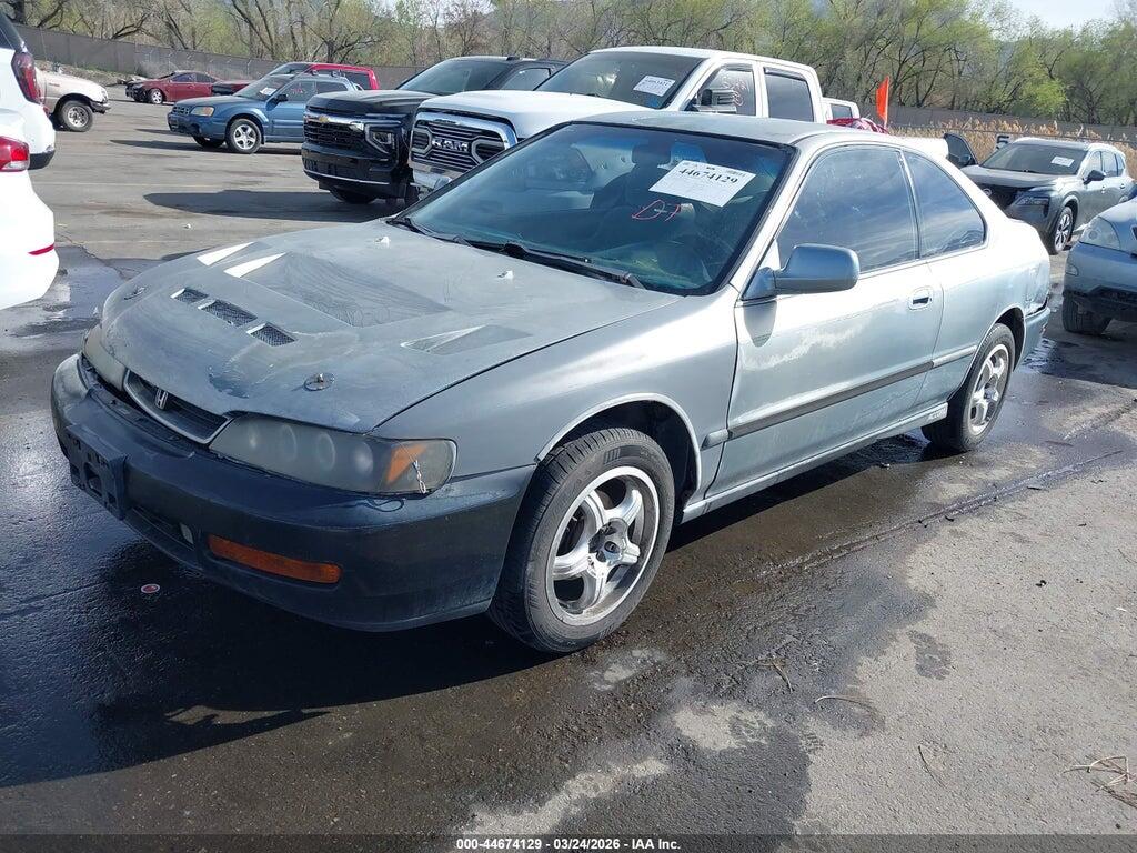 1HGCD7233TA019126 1996 HONDA ACCORD photo no. 2