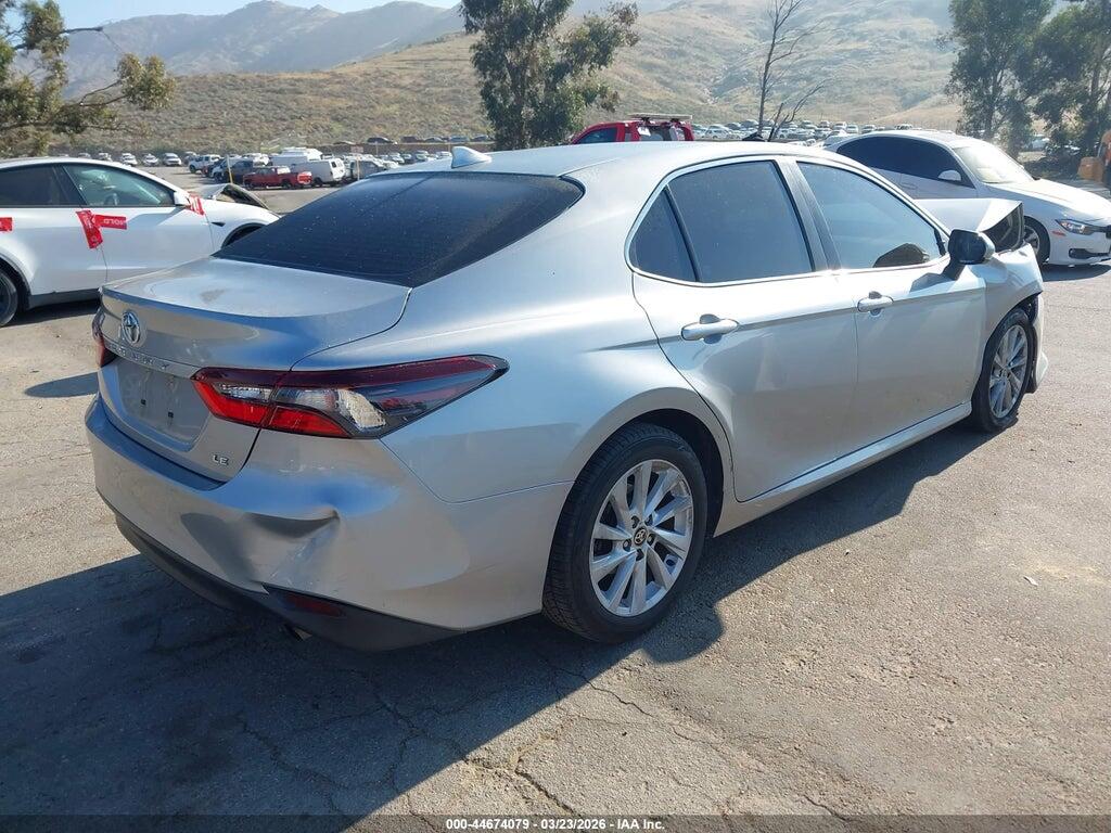 4T1C11AK0NU002603 2022 TOYOTA CAMRY photo no. 4