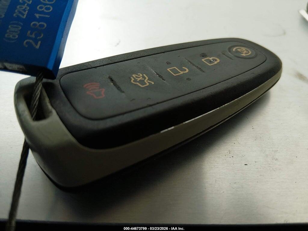 1FAHP2F80GG121755 2016 FORD TAURUS photo no. 11