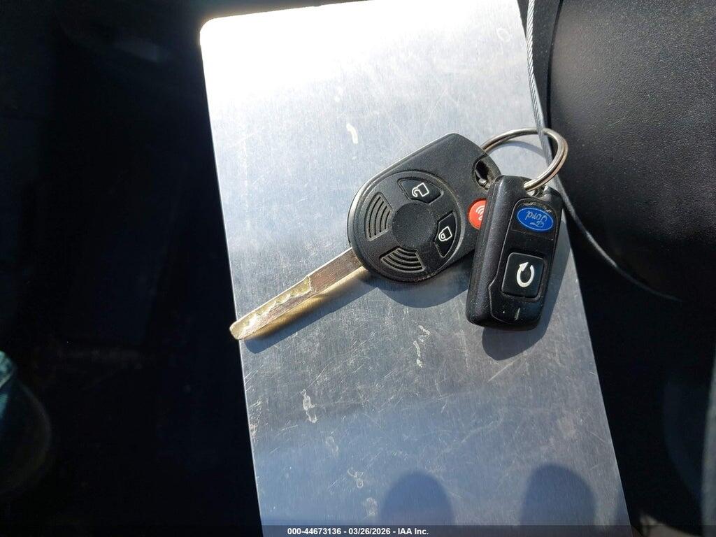1FMCU9GD7HUC08648 2017 FORD ESCAPE photo no. 11