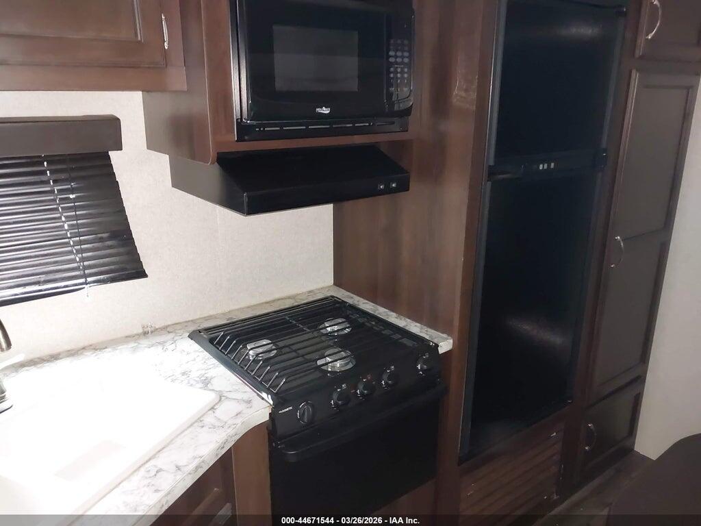 1UJBJ0BPXJ17W0822 2018 JAYCO OTHER photo no. 12