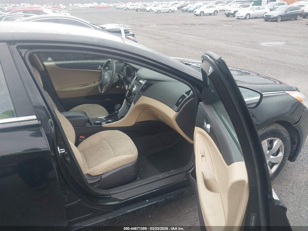 5NPEB4AC1CH488740 2012 HYUNDAI SONATA photo no. 5