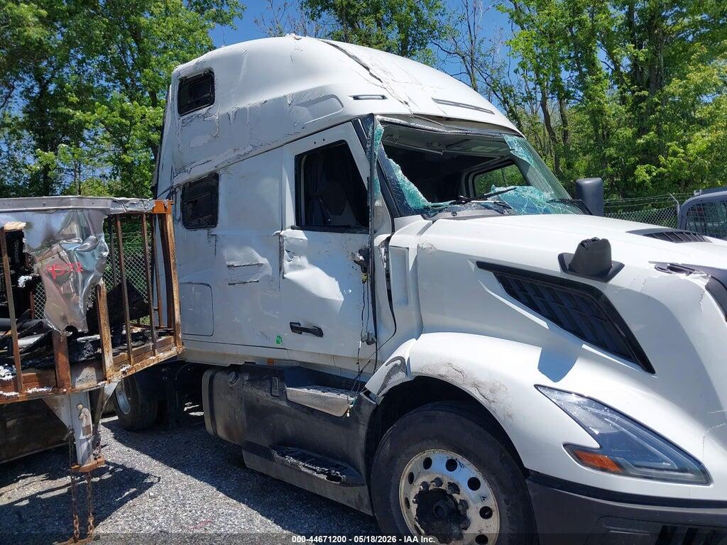 2026 VOLVO NEW VNL 4V4BC9EH2TN699212