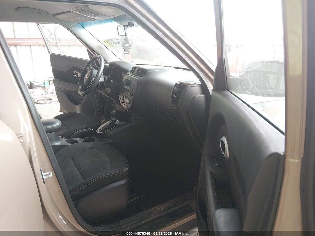 KNDJP3A53E7010970 2014 KIA SOUL photo no. 5