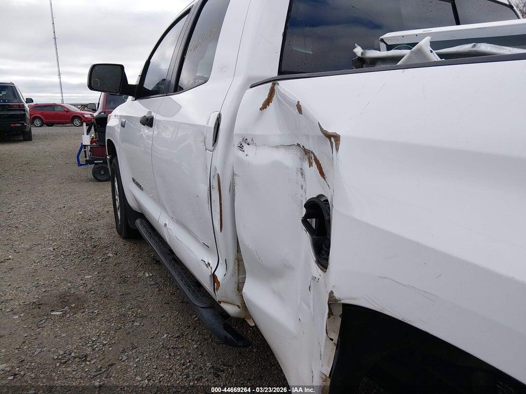 5TFUW5F11FX433212 2015 TOYOTA TUNDRA photo no. 6