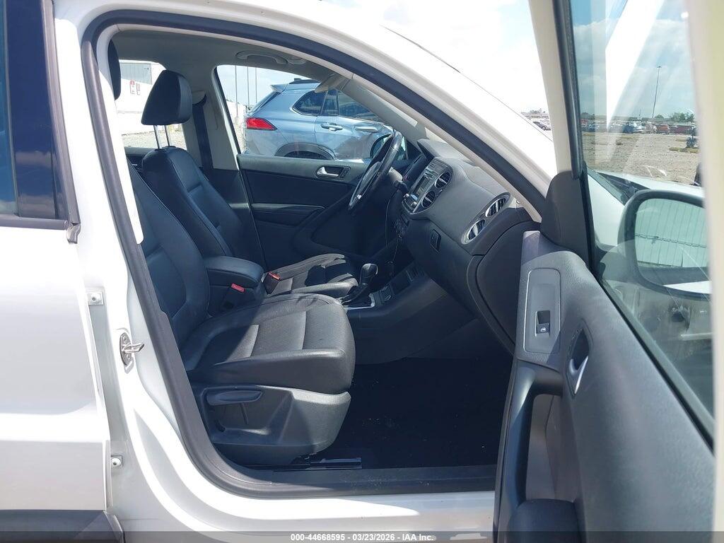 WVGAV7AX2GW583569 2016 VOLKSWAGEN TIGUAN photo no. 5