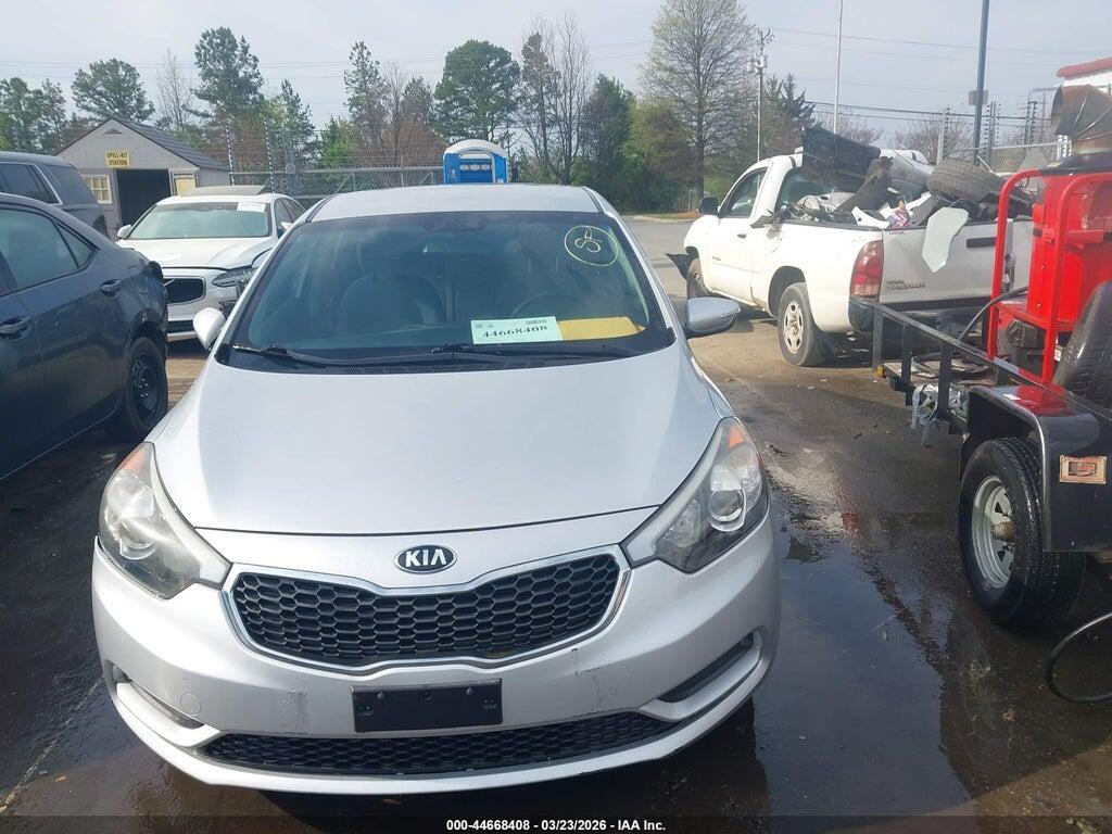 KNAFX4A68G5564392 2016 KIA FORTE photo no. 11